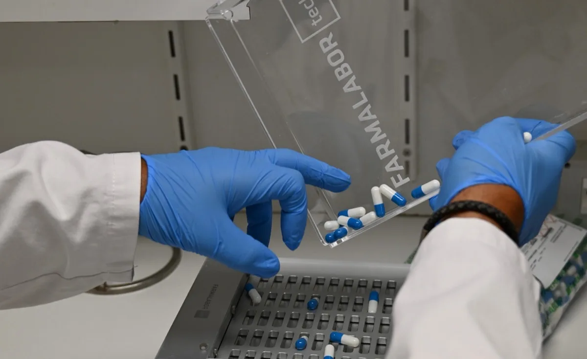 Il laboratorio galenico della Farmacia Salvaneschi